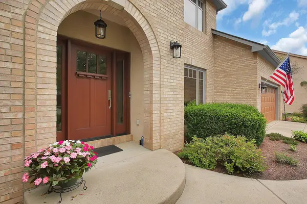 7675 Cashel Court, Dublin, OH 43017