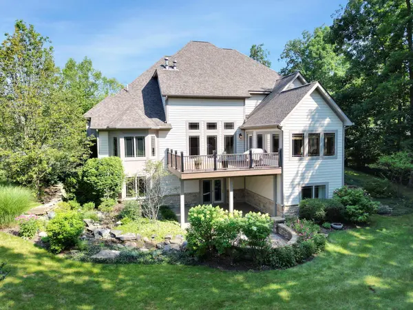 1551 Riverwood Lane, Powell, OH 43065