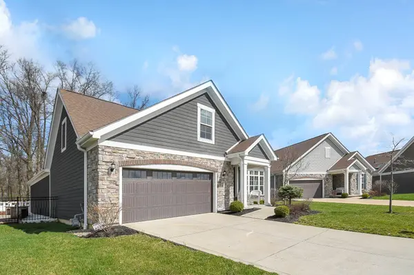 8072 Scenic Pass Way, Lewis Center, OH 43035