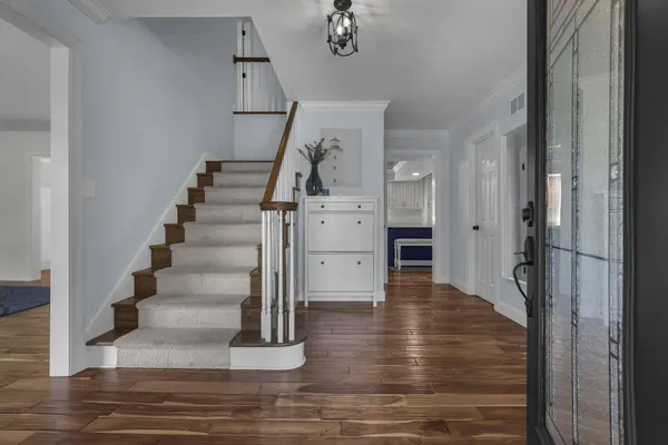 2393 Cove Point Court, Powell, OH 43065