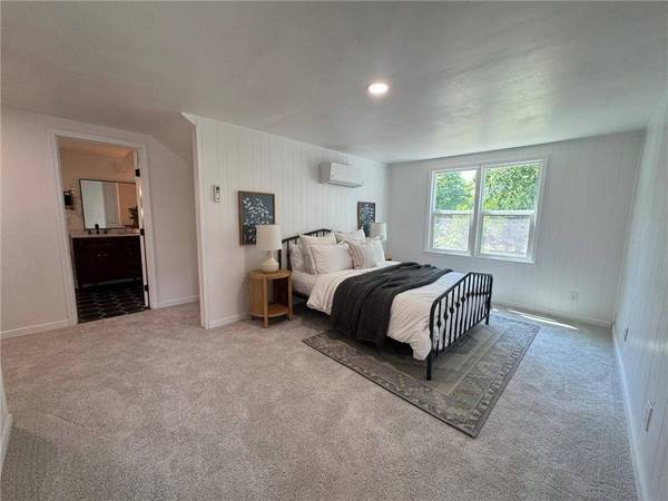 6724 Laurel ST, Raytown, MO 64133