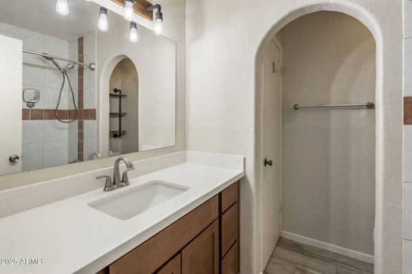 3002 N 32nd Street #3, Phoenix, AZ 85018