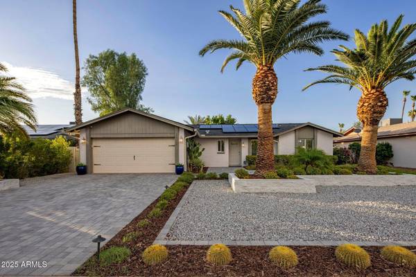 5802 E GELDING Drive, Scottsdale, AZ 85254