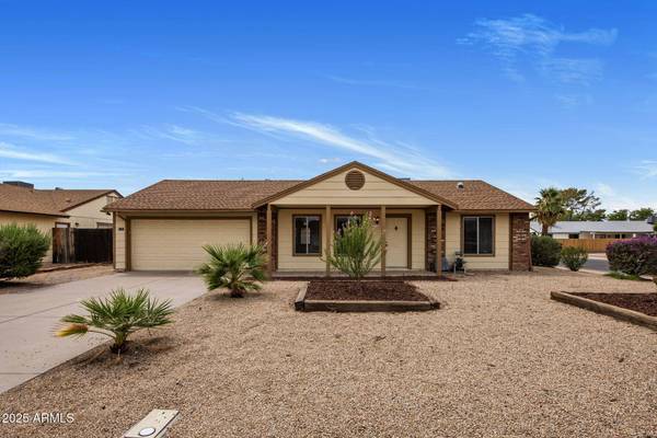 4721 W ORCHID Lane, Chandler, AZ 85226