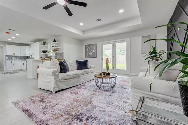 5226 Sanford RD, Houston, TX 77035