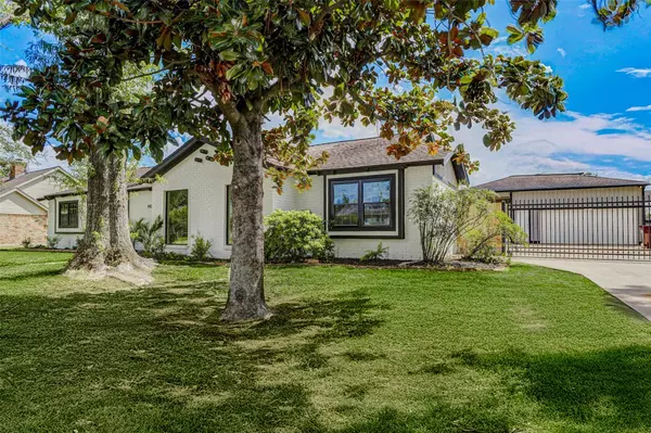 9923 Emnora LN, Houston, TX 77080