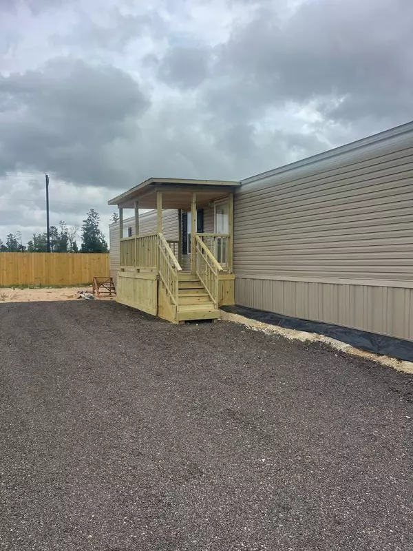 1601 Road 5740, Cleveland, TX 77327