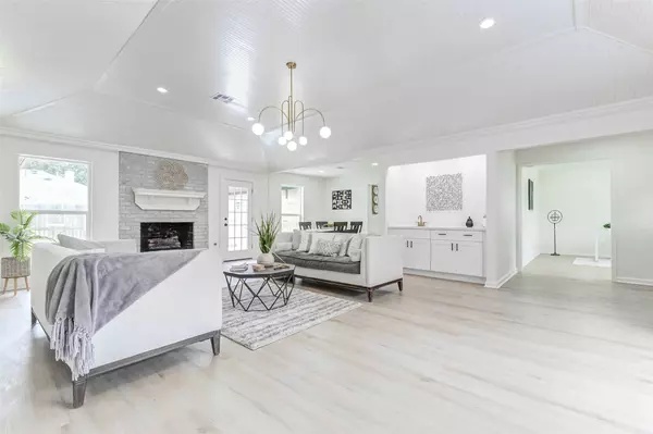 3351 S Sutton Square, Stafford, TX 77477