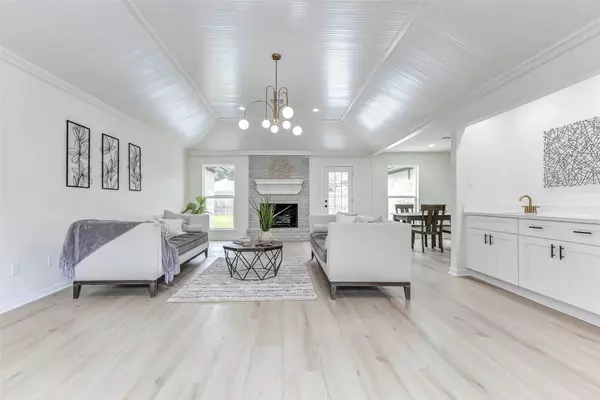 3351 S Sutton Square, Stafford, TX 77477