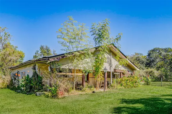 4202 Billy LN, Fresno, TX 77545