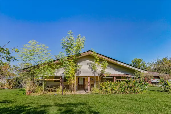 4202 Billy LN, Fresno, TX 77545