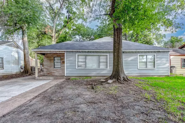 7531 Dixie DR, Houston, TX 77087