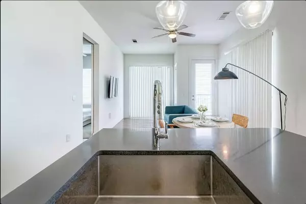 1508 Blodgett Street #609, Houston, TX 77004