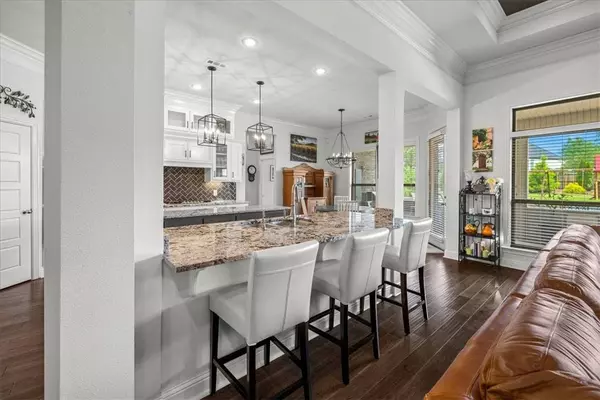 206 Torrance Dr, Cave Springs, AR 72718