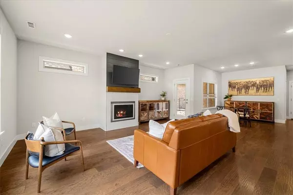 5208 S Brookmere St, Rogers, AR 72758