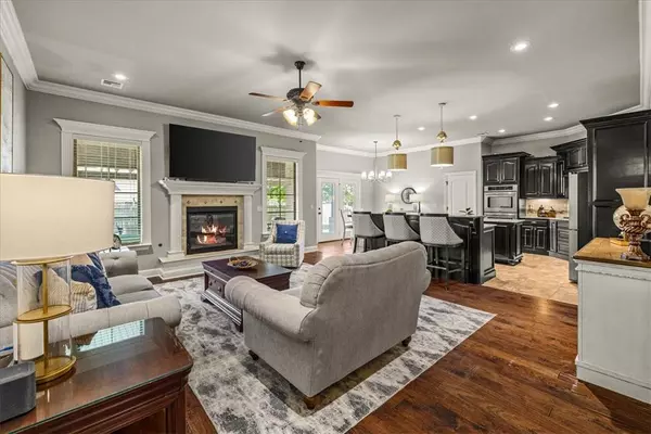 6500 35th St, Rogers, AR 72758