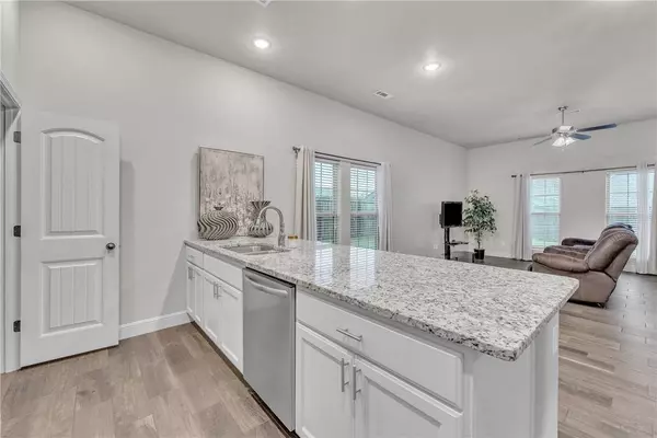 808 63rd Ave, Bentonville, AR 72713