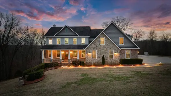 11010 Meadow Lark Rd, Rogers, AR 72756