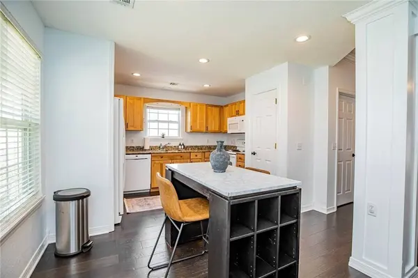 11 Valley View Cir, Bentonville, AR 72712