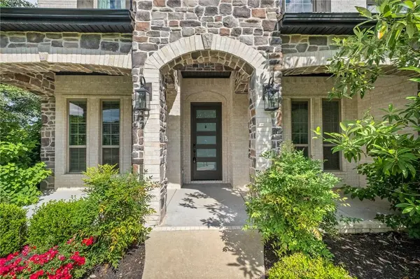 406 Torrance Dr, Cave Springs, AR 72718