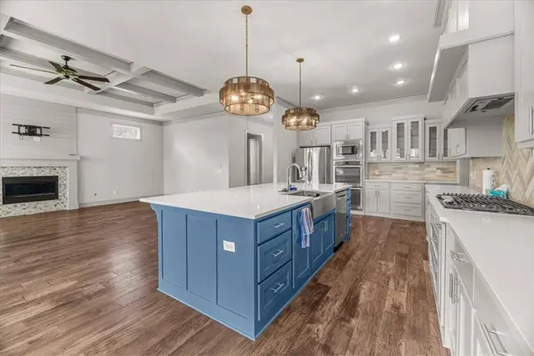 4414 S 87th Pl, Bentonville, AR 72713