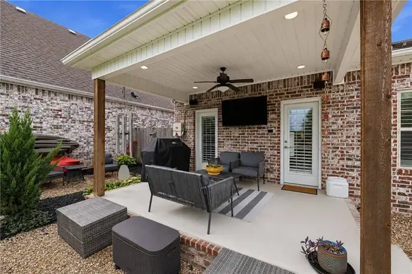 266 N Solitude Bnd, Fayetteville, AR 72704