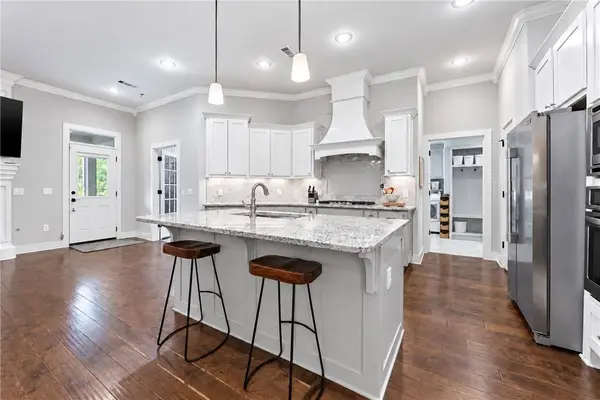 1061 Quail Hollow Dr, Bentonville, AR 72713