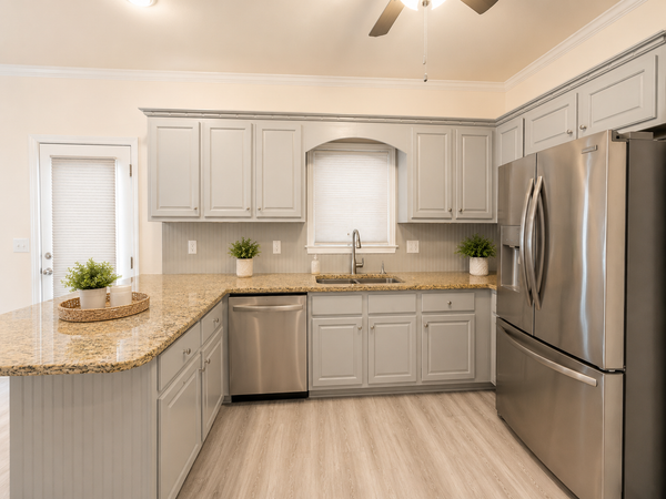 618 Cannon Ct, Woodstock, GA 30188-5741