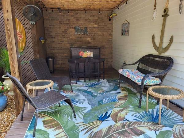 215 Haleys CT, Woodstock, GA 30188