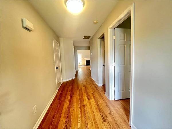 119 Ivygreen, Canton, GA 30114