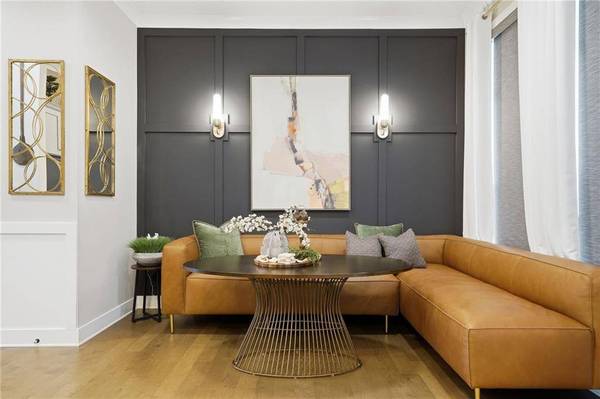 408 Falling Water AVE, Woodstock, GA 30189