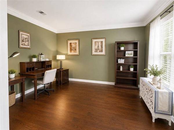 110 Northlake TRL, Canton, GA 30114