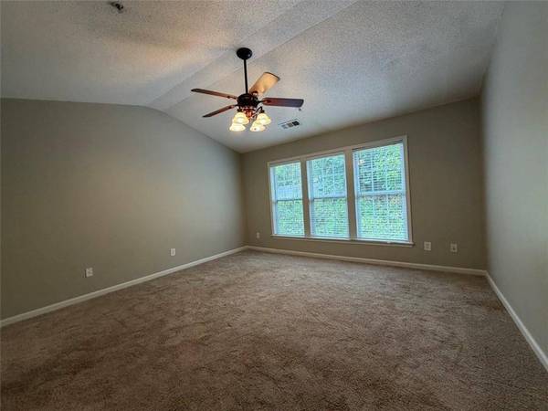 249 Regent SQ, Woodstock, GA 30188