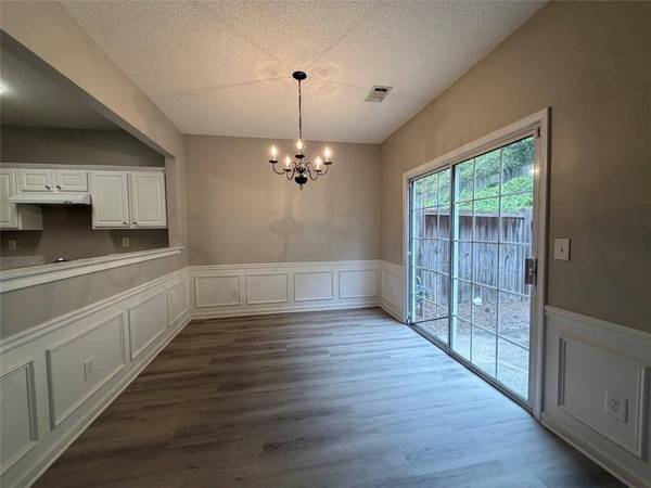 249 Regent SQ, Woodstock, GA 30188
