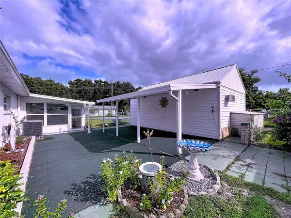 39350 5TH AVE, Zephyrhills, FL 33542