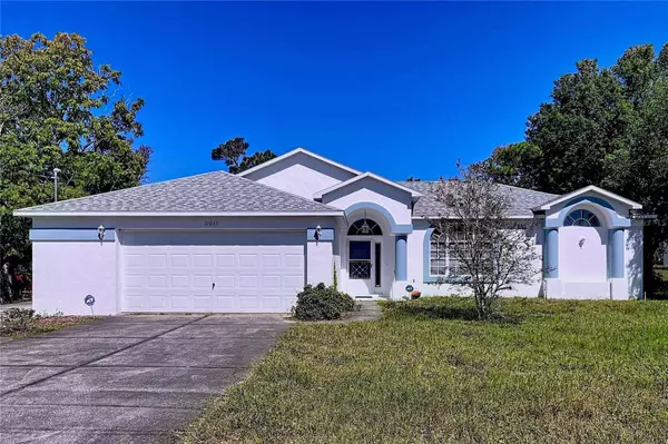 11013 CALICO WARBLER AVE, Weeki Wachee, FL 34613