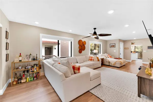 511 LONGFELLOW CT #D, Safety Harbor, FL 34695