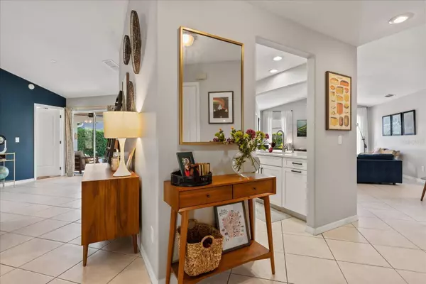 652 ROCHESTER ST, Oviedo, FL 32765