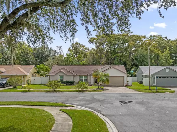 3424 FOX HOLLOW DR, Orlando, FL 32829