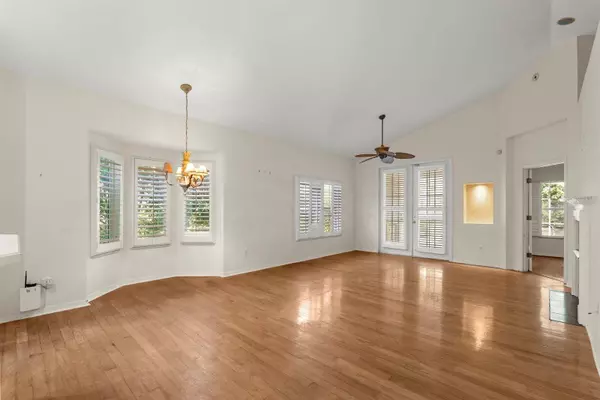 9071 SAINT ANDREWS WAY, Mount Dora, FL 32757