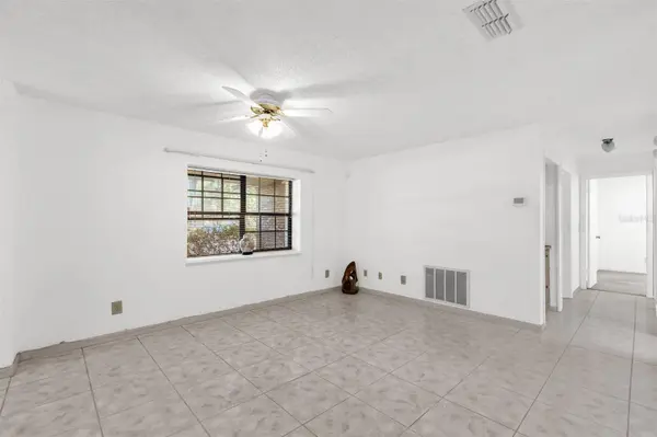 6113 DEL RIO DR, Port Orange, FL 32127