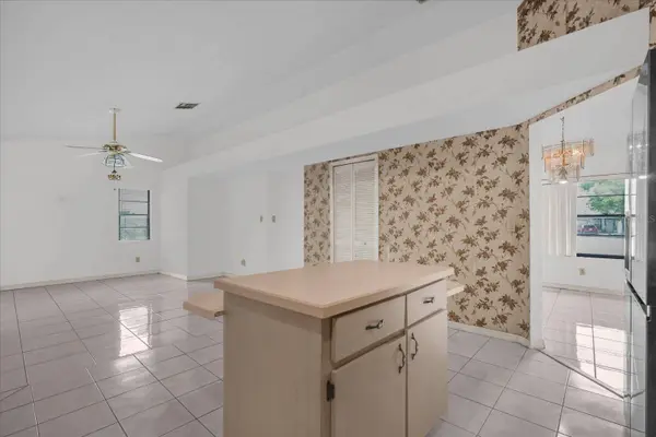 10212 FORGET ME NOT CT, Orlando, FL 32825