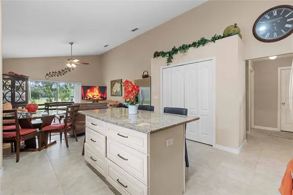 7442 REX HILL TRL, Orlando, FL 32818