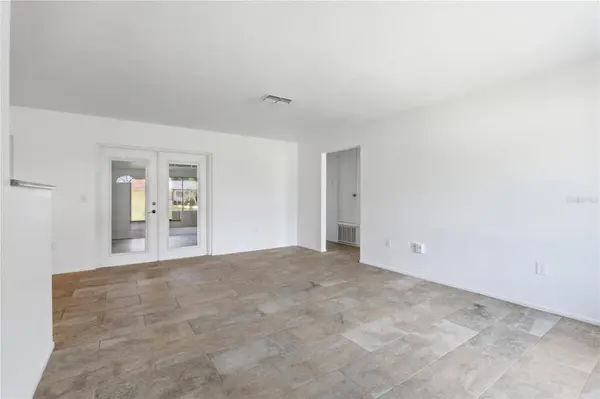 10455 MANASSAS CIR, Orlando, FL 32821