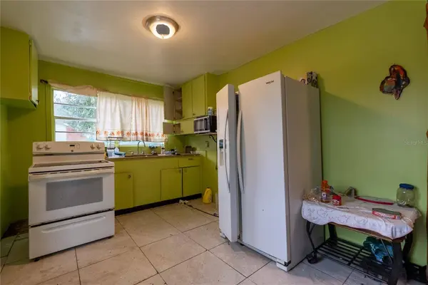 3572 COUNTRY ROSE LN, Apopka, FL 32703