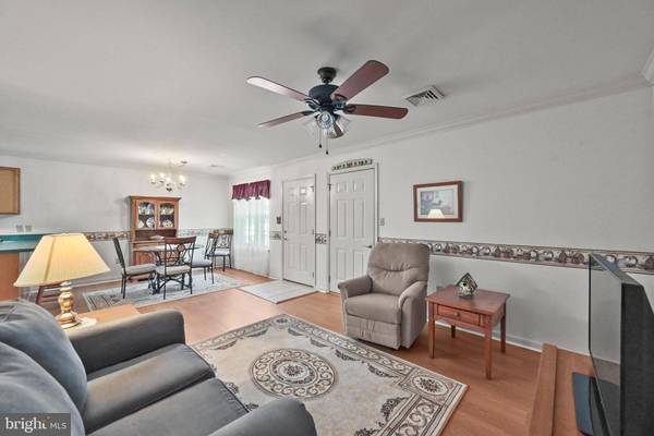 93 HAGARMAN DR #93, York, PA 17408