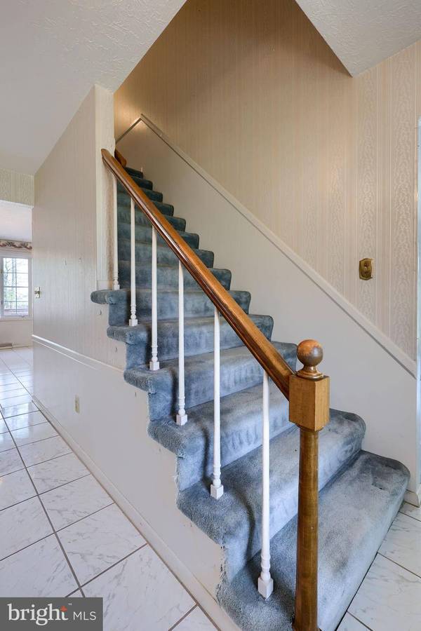 85 SITLER LN, York, PA 17402