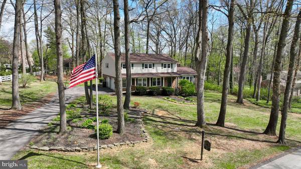 85 SITLER LN, York, PA 17402