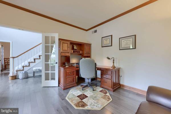 2702 CHESTNUT RUN RD, York, PA 17402