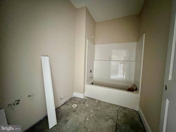 405 LEDGE ROCK DR #26, York, PA 17402